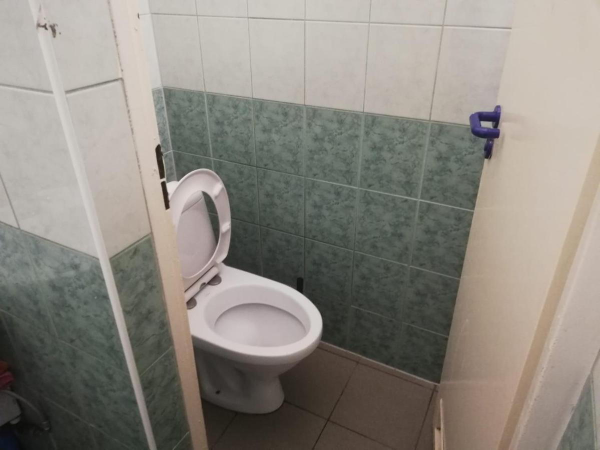 Hostel Zielonka  Eksteriør billede