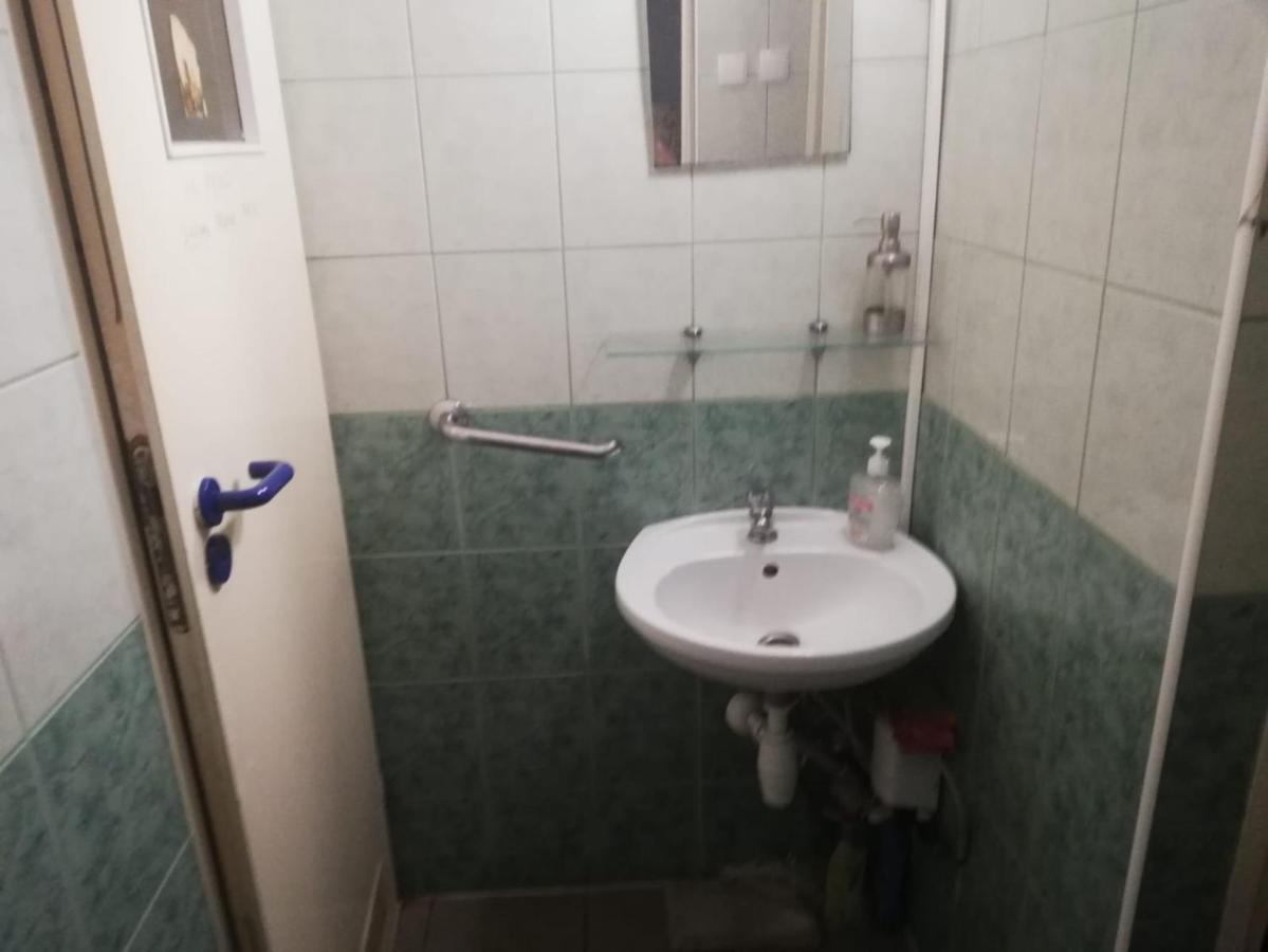 Hostel Zielonka  Eksteriør billede